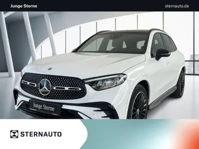 Używany Mercedes GLC220 AMG line 197 KM (144 kW) 2025 Biały SUV