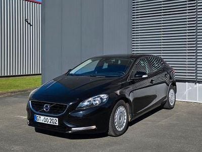 Gebraucht Volvo V40 114 PS (83 kW) 2015 Schwarz Limousine