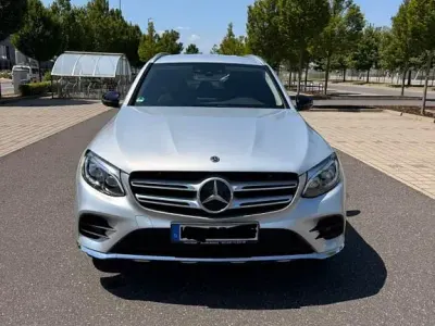 Gebraucht Mercedes GLC300 AMG line 245 PS (180 kW) 2017 Silber SUV