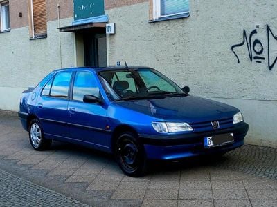 Peugeot 306