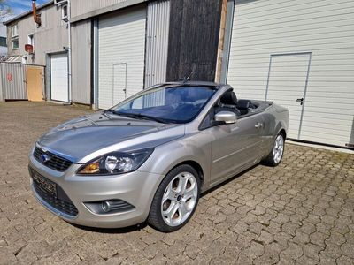 gebraucht Ford Focus Cabriolet 2.0 Titanium Leder PDC Tempomat SHZ