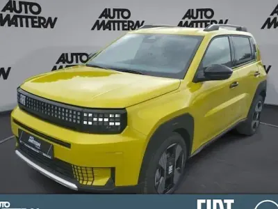 Ny Fiat Grande Panda La Prima 110 HK (80 kW) 2025 Gul Hatchback