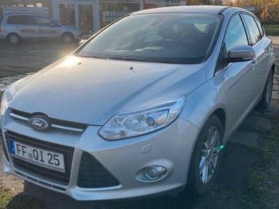 Second-hand Ford Focus Trend 101 CP (74 kW) 2012 Argintiu Berlinǎ