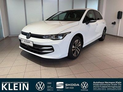Pure white uni Neu 2025 VW Golf Limousine | 37.225 €