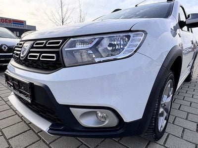 Gebraucht Dacia Sandero Essentiel 73 PS (53 kW) 2020 Weiß Limousine