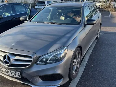 Gebraucht Mercedes E300 231 PS (169 kW) 2015 Grau Kombi
