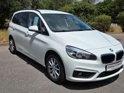 Gebraucht BMW 218 Gran Tourer Advantage 136 PS (100 kW) 2016 Weiß Van / Kleinbus