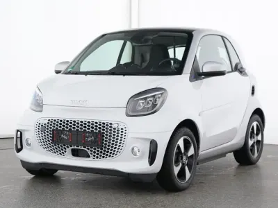 Gebraucht Smart ForTwo Electric Drive Passion Exclusive 60 kW (82 PS) 2024 Weiß Coupé