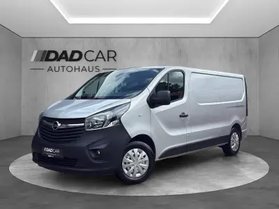 Gebraucht Opel Vivaro 145 PS (106 kW) 2018 Silber Van / Kleinbus