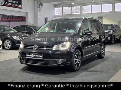 Schwarz Gebraucht 2011 VW Touran Highline Van / Kleinbus | 7.850 € (Fairer Preis)
