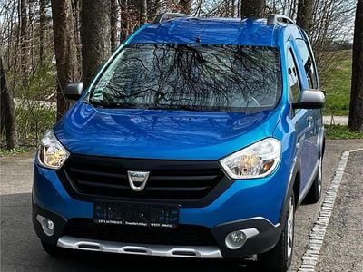 Gebraucht Dacia Dokker Stepway 90 PS (66 kW) 2015 Blau Van / Kleinbus
