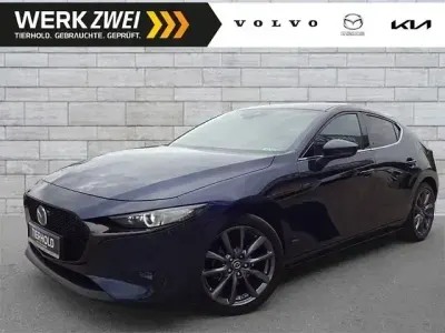 Używany Mazda 3 Selection 122 KM (89 kW) 2020 Niebieski Sedan/Limuzyna