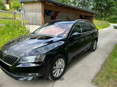Gebraucht Skoda Superb Style 190 PS (139 kW) 2019 Schwarz Kombi
