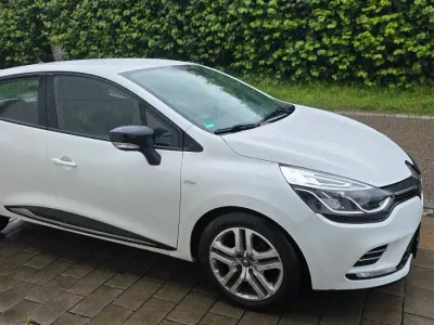 Gebraucht Renault Clio LIMITED 73 PS (53 kW) 2017 Weiß Kleinwagen