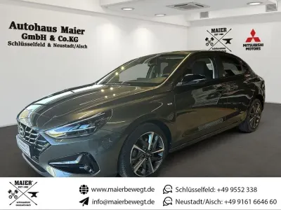 Gebraucht Hyundai i30 160 PS (117 kW) 2022 Grau Limousine