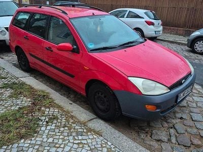 Rot Gebraucht 2000 Ford Focus Kombi | 850 € (Superpreis)