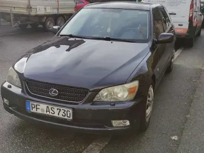 Gebraucht Lexus IS200