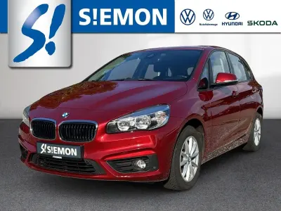Gebraucht BMW 218 Active Tourer Performance 136 PS (100 kW) 2015 Rot Van / Kleinbus