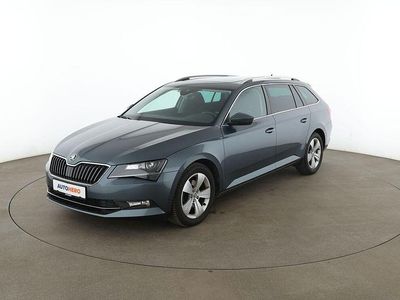 Gebraucht Skoda Superb Style 150 PS (110 kW) 2018 Grau Kombi