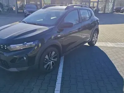Neu Dacia Sandero Expression 110 PS (80 kW) 2026 Schwarz grau Limousine