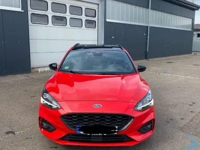 Gebraucht Ford Focus ST-Line 150 PS (110 kW) 2019 Rot Kombi