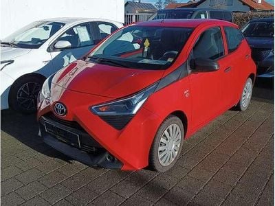 Rot Gebraucht 2020 Toyota Aygo Kleinwagen | 10.990 € (Fairer Preis)