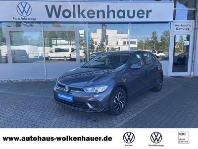 Gebraucht VW Polo Life 95 PS (69 kW) 2024 Rauchgrau (metallic) Kleinwagen