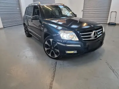 Gebraucht Mercedes GLK250 204 PS (150 kW) 2010 Schwarz SUV