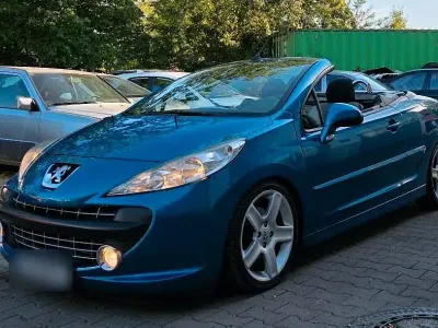 Gebraucht Peugeot 207 CC Sport 120 PS (88 kW) 2009 Blau Cabrio