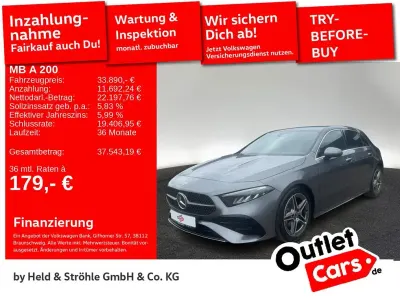 Gebraucht Mercedes A200 AMG line 150 PS (110 kW) 2025 Mountaingrau metallic Limousine