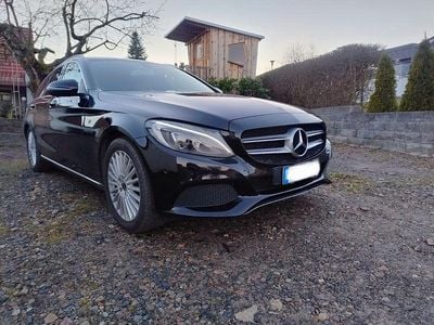 Gebraucht Mercedes C180 Avantgarde 116 PS (85 kW) 2015 Schwarz Kombi