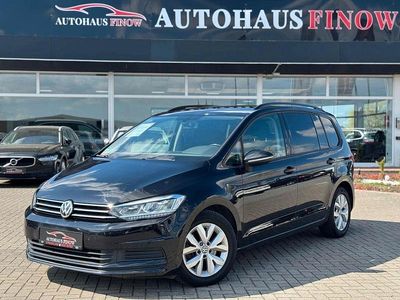 Gebraucht VW Touran Comfortline 116 PS (85 kW) 2018 Schwarz Van / Kleinbus