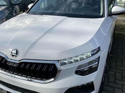 Neu Skoda Kamiq Essence 116 PS (85 kW) 2026 Candyweiss SUV
