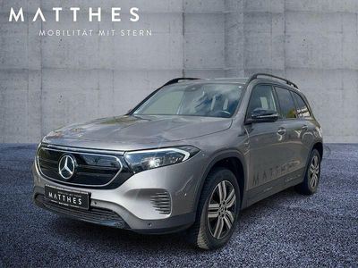 Gebraucht Mercedes EQB250 Night 139 kW (190 PS) 2022 Mountaingrau  met. (metallic) SUV