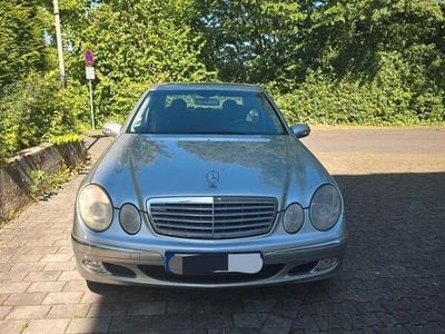 Mercedes E270
