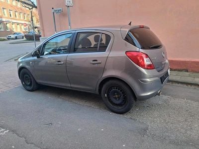 Gebraucht Opel Corsa Edition 85 PS (62 kW) 2012 Silber Kleinwagen
