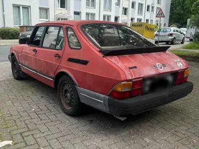 Gebraucht Saab 900 110 PS (80 kW) 1988 Rot Limousine