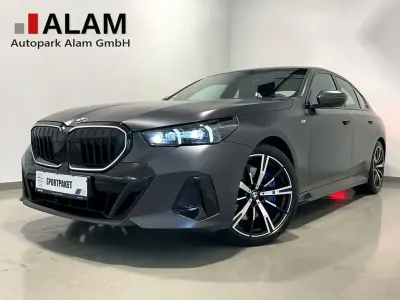Gebraucht BMW 540 M Sport 303 PS (222 kW) 2025 Grau Limousine