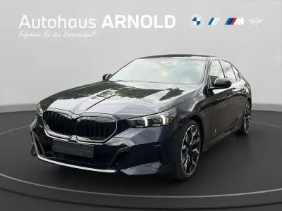 Neu BMW 540 M Sport 303 PS (222 kW) 2026 Carbonschwarz Limousine