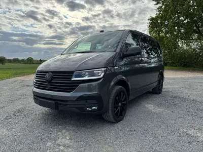Gebraucht VW T6.1 Comfortline 150 PS (110 kW) 2020 Grau Van