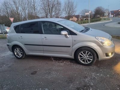 Gebraucht Toyota Corolla Verso 129 PS (94 kW) 2009 Silber Van / Kleinbus
