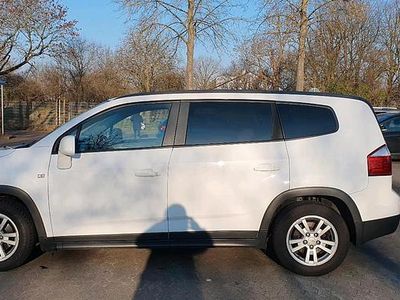 Gebraucht Chevrolet Orlando 163 PS (119 kW) 2013 Weiß Van / Kleinbus