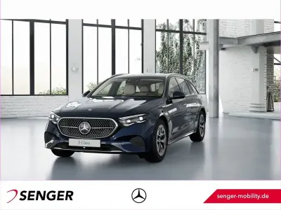 Gebraucht Mercedes E200 Avantgarde 163 PS (119 kW) 2026 Lack nautikblau Kombi