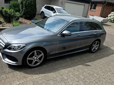 Gebraucht Mercedes C180 AMG line 156 PS (114 kW) 2016 Grau Limousine
