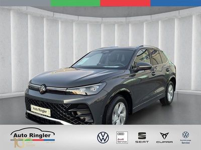 Neu VW Tiguan R-line 150 PS (110 kW) 2025 Delfingrau metallic SUV