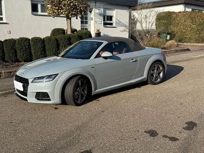Audi TT Roadster