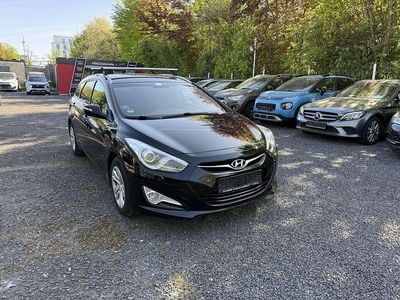 Begagnad Hyundai i40 Edition 136 HK (100 kW) 2014 Svart Kombi