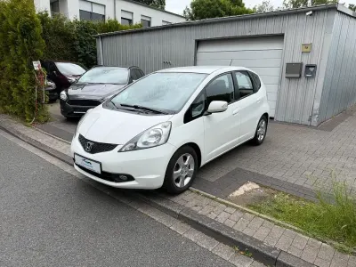 Gebraucht Honda Jazz Elegance 99 PS (72 kW) 2010 Weiß Kleinwagen