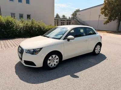 Gebraucht Audi A1 Ambition 85 PS (62 kW) 2011 Weiß Kleinwagen