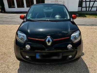 Gebraucht Renault Twingo 90 PS (66 kW) 2018 Schwarz Kleinwagen